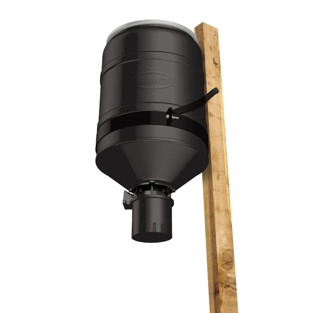 25 Gallon Post Mount Fish Feeder